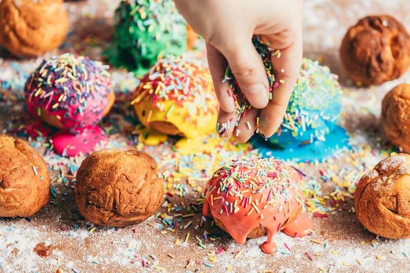 Streudekor ist wunderbar für Cake Pops geeignet