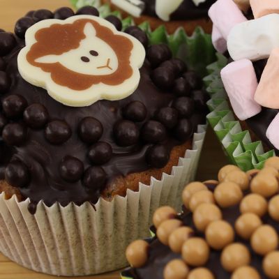 Muffin mit Schokoladendekor