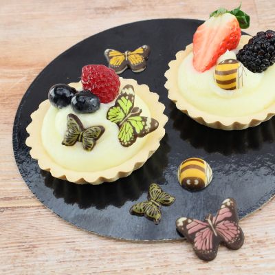 Frühlingsdessert mit wunderschönen Dekorationen