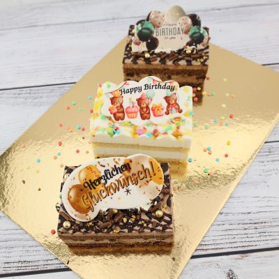 Dessert mit niedlichem Geburtstagsaufleger