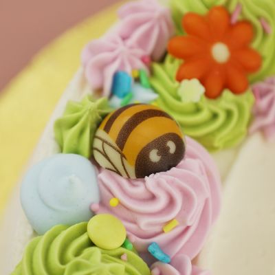 Schokoladendeko 3D Hummel weiße Schokolade