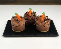 Schokoladen Törtchen mit Schokoladen Karotten