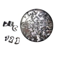 Ausstecher Alphabet und Zahlen