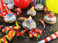 Muffindeko Karneval Fasching Clown Kopf Picker Motivtorte