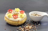 Donut mit weißer Schokolade